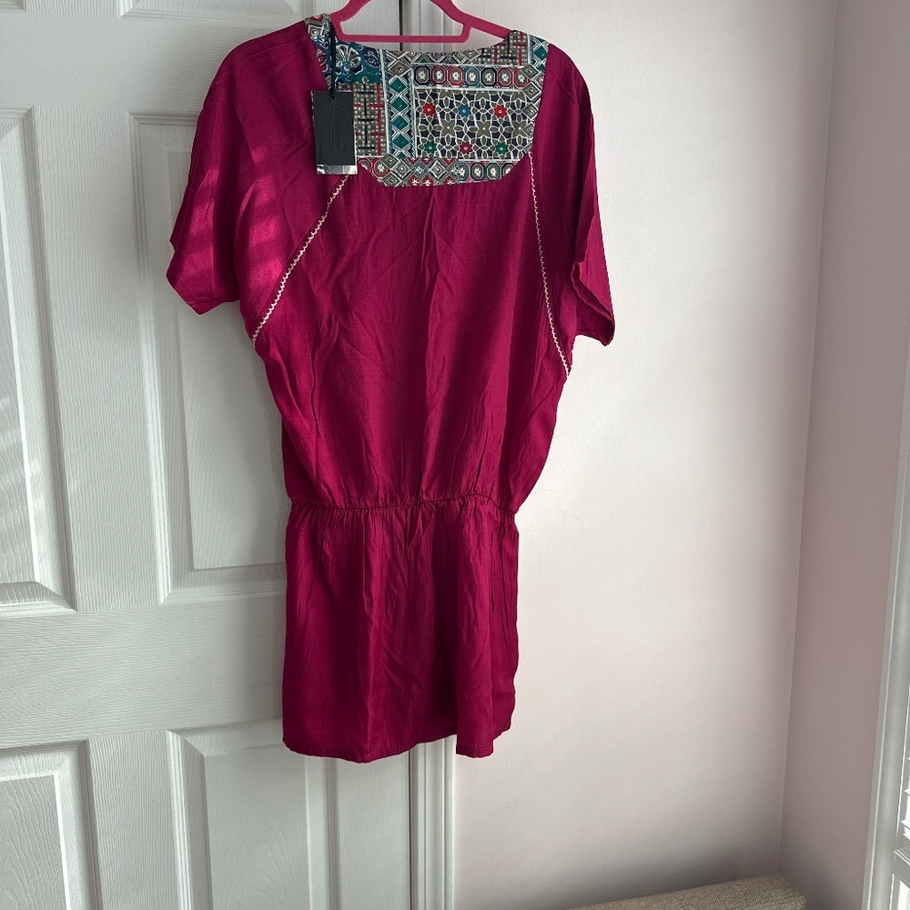 Top - Picture 2 of 3